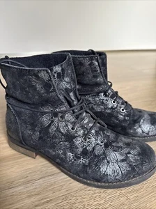Leder Stiefeletten Gr. 37 S.Oliver schwarz silber Blüten Motiv Frühling Herbst - Bild 1 von 8