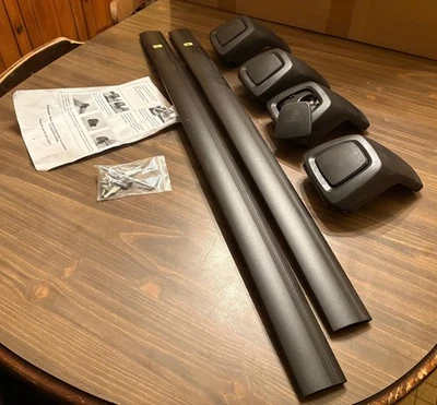 Portaequipajes Hyundai Santa Cruz 2022 barras transversales completo usado Foto 1 de 4