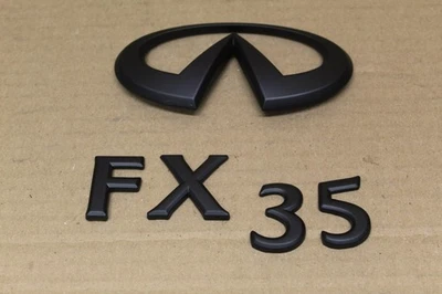 2003 2004 2005 2006 2007 2008 INFINITI FX35 CONJUNTO DE LOGOTIPO EMBLEMA FABRICANTE DE EQUIPAMENTO ORIGINAL - Imagem 1 de 3