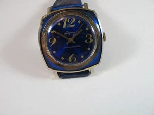 LUCERNE MENS MANUAL WIND VIVID BLUE DIAL VINTAGE LARGE CASE no reserve - Picture 1 of 17