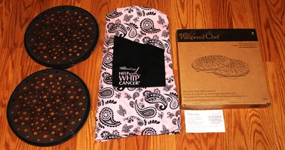 PAMPERED CHEF CHIP MAKER & PAMPERED CHEF APRON - Image 1 of 4