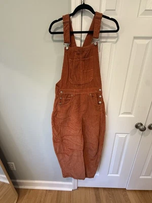 Macacão de veludo Free People feminino XS boa sorte ferrugem laranja queimado cano novo sem etiquetas - Imagem 1 de 4