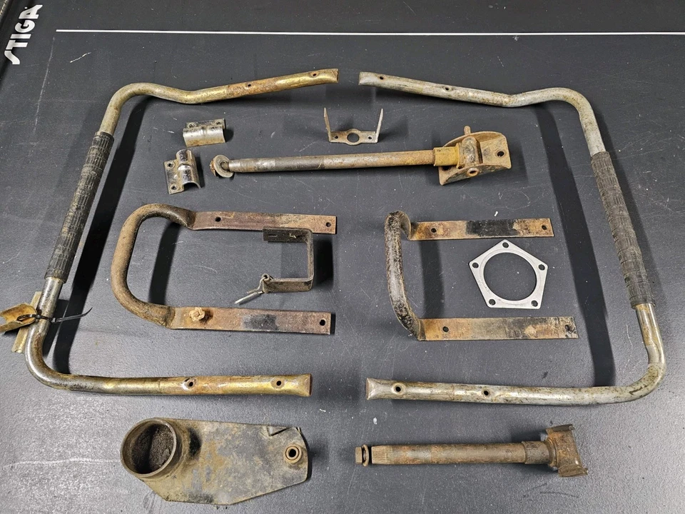 1970's Vintage Ski-doo Parts Lot 775 Tnt 640 440 Nordic Rails  - Image 1 of 1