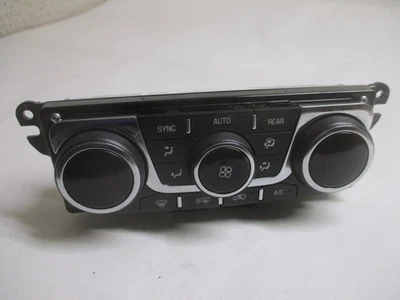 GMC Acadia Front Automatic Climate AC Heater Temperature Control OEM LKQ - Image 1 of 4