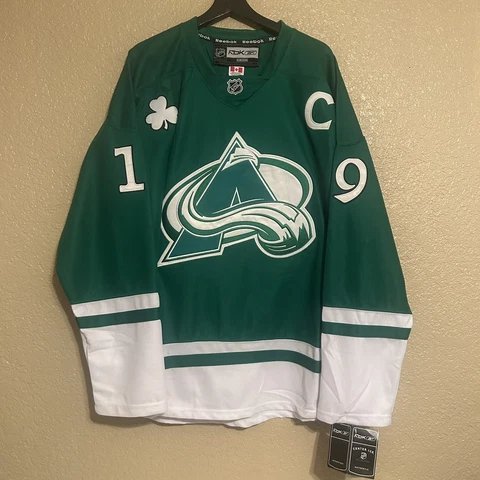 Colorado Avalanche Joe Sakic Reebok NHL St Patrick’s Day NWT Jersey Size 50 Cover