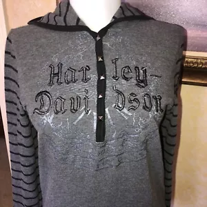 Harley Davidson Women’s Size Medium Hooded Pullover Soft Acrylic Fabric Biker - Picture 1 of 11