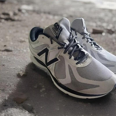 New Balance 580 v5 Athletic Lace Up Training Running Mens Sz 10.5 M580LW5 EUC - Image 1 of 4