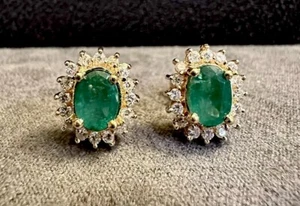 Pendientes de esmeralda de diamantes naturales de oro de 18k Y - Imagen 1 de 6