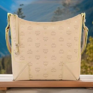 AUTÉNTICO NUEVO CON ETIQUETAS MCM Klara Monograma Logo Cuero Mediano Hobo Bolso de Hombro - Imagen 1 de 15