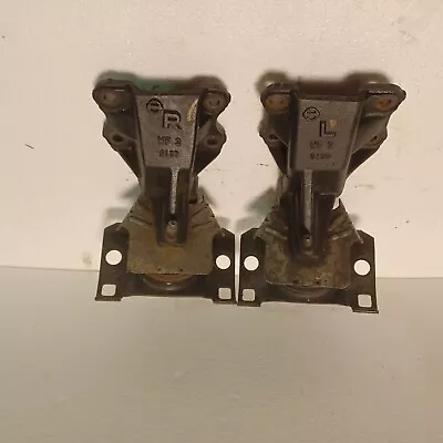 2006 Nissan Xterra Engine Motor Mounts LH and RH OEM 4.0L  Foto 1 de 4