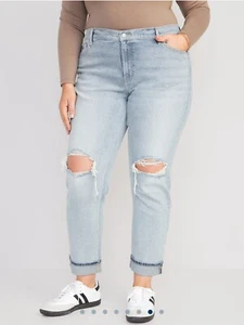 Old Navy Mid Rise Button Fly Boyfriend Straight Leg Size 26 / 49" Light Wash - Picture 1 of 4