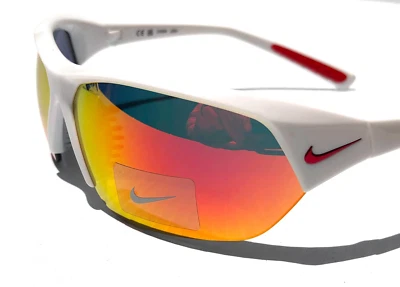 NUEVO Nike SKYLON ACE Blanco Brillante PROTECCIÓN UV Rojo Espejo Gafas de Sol FQ4683 106 Foto 1 de 4