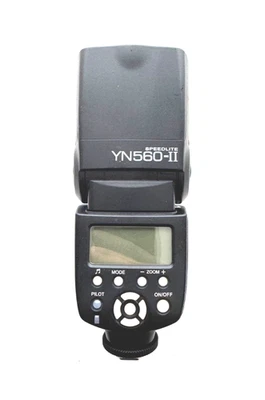 Yongnuo Speedlite YN560-II Blitz Systemblitz Universal - Bild 1 von 2