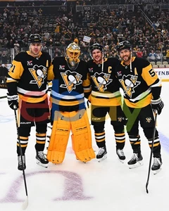 Marc-Andre Fleury One Last Dance Group Pittsburgh Penguins 8x10 NHL Hockey Foto - Bild 1 von 1