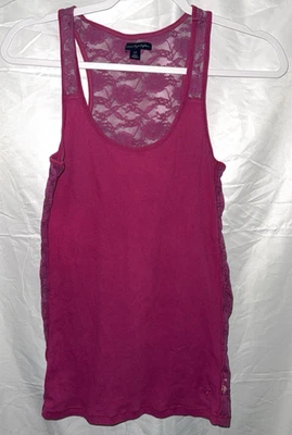 Regata American Eagle AE roxa renda traseira tamanho pequeno seminova - Imagem 1 de 3