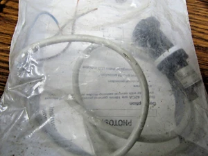 ✌ NUEVO INTERRUPTOR DE FOTOS ALLEN BRADLEY 42CA-U1KNB-A2 FUNCIONAMIENTO OSCURO - Imagen 1 de 2
