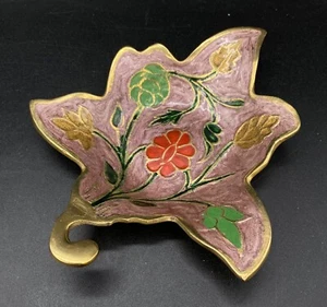 Enameled Brass 6” Maple Leaf Dish Tray Floral Design - Bild 1 von 11