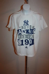 New NICE New York NY Yankees YOUTH Medium M 10/12 Adidas T-Shirt - Picture 1 of 5