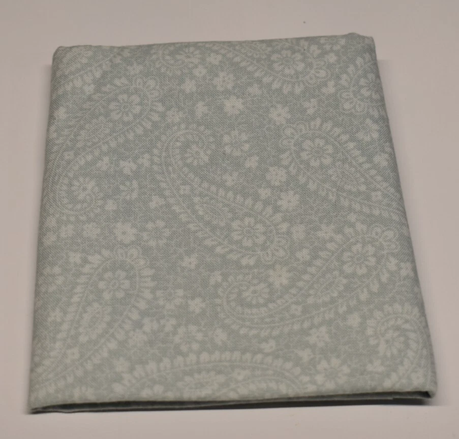 Cotton TIMELESS TREASURES FABRICS FAT QUARTER pale gray blue PAISLEY FLORAL - Image 1 of 3
