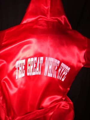 FILME DE BOXE "O GRANDE HYPE BRANCO" Boxer Masculino Fantasia Adulta Clássica Anos 90 NOVO!  - Imagem 1 de 4