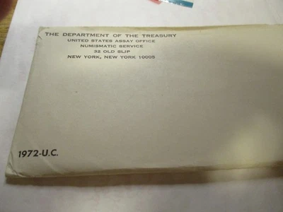 1972  P D UNITED STATES MINT SET.  ALL UNC/BU FROM THE US MINT.  10 COINS - Image 1 of 2