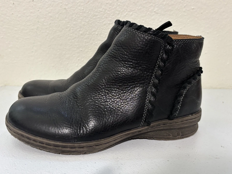 Botines Comfortiva Fallston para mujer cuero negro punta redonda cremallera 8W Foto 1 de 4