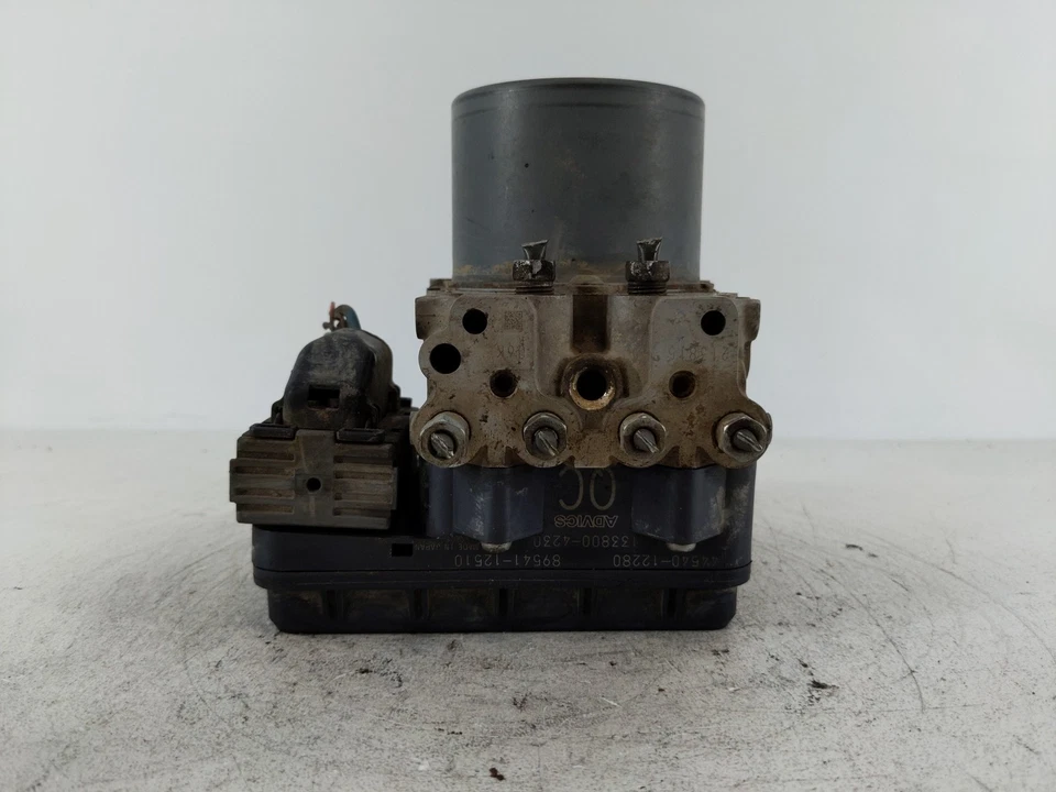 Módulo de control de bomba ABS Scion Xb XXPJ8 2008-2010 Foto 1 de 4