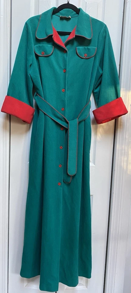 Bata de abrigo grande vintage años 50 60 Vassarette verde y rojo Navidad Foto 1 de 4