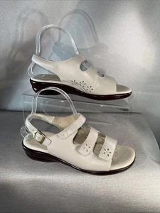 SAS Womens Quatro Bone Cream Leather Tripad Comfort Sandals Size 8M - Picture 1 of 8