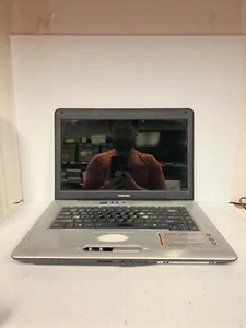 Toshiba Satellite L455D-S5976 15" Laptop, AMD Sempron S1-42, No RAM, No HDD - Picture 1 of 6