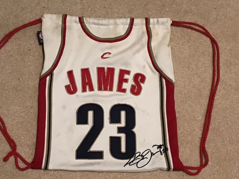 2003 Official NBA LeBron James Cleveland Cavaliers Jersey Cotton Drawstring Bag Cover
