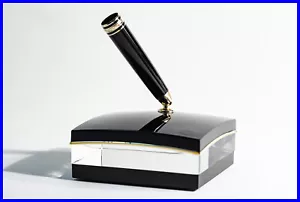 MONTBLANC Meisterstück Pen STAND 144 FÜLLER STÄNDER in Schwarz, Gold & Kristall - Bild 1 von 8