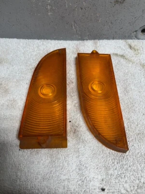 Mopar - Lentes Plymouth Valiant Park Light originales OEM 1964-65 - sin grietas Foto 1 de 4