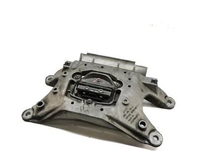 Audi S5 2016 (B8 8T) 3,0 L transmisión delantera supercargador soporte travesaño Foto 1 de 4