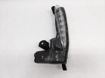 Faro antiniebla izquierdo del conductor Toyota Corolla 2017-2019 Foto 1 de 4