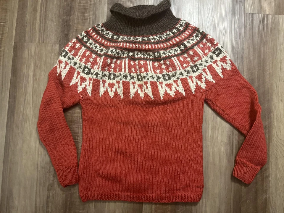 Suéter hecho a mano Fair Isle para mujer mediano rojo nórdico cuello alto tejido pulóver Foto 1 de 4