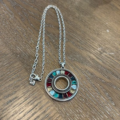 Collar grande Brighton BELLISSIMA gemas venta al por menor $158 Foto 1 de 4