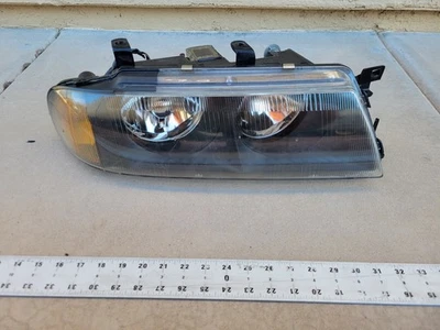 NICE Halogen 1997 - 2003 Mitsubishi Diamante Passenger Right Headlight Oem Used  - Image 1 of 4