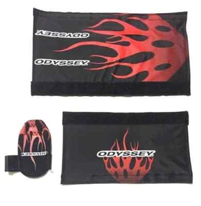 ODYSSEY FLAME PADSET NERO CON FIAMME ROSSE PASTIGLIE BICI BMX - Foto 1 di 1