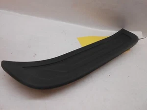 Placa de desgaste alféizar trasero derecho Kia Sorento 11-13 85896-2P000 GC0264 - Imagen 1 de 6