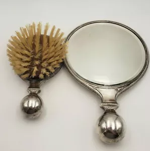 Espejo y cepillo de aseo Deco by Wallace plata esterlina con asas de bola #7613 - Imagen 1 de 11
