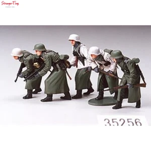 Tamiya German Assault Infantry (Winter) Modellbausatz - Bild 1 von 2