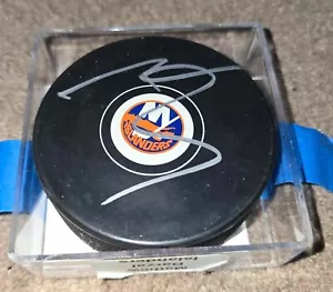Mathew Barzal New York Islanders Signed Autographed Hockey Puck Beckett LOA - Picture 1 of 3