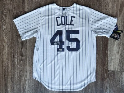 Camiseta Nike firmada con autógrafo de Gerrit Cole certificada por Beckett Foto 1 de 4