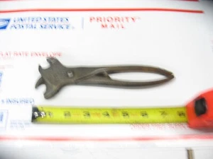 DOUBLE JAWS PLIERS PATENTED 1880 - Picture 1 of 4