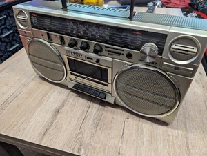 Sharp GF-5757 Stereo Radio Casette Recorder - Bild 1 von 6