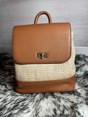 Mochila Izzy & Ali Boho Color Ladrillo Tostado Despertador Cartera Pequeña Viaje Informal Foto 1 de 4