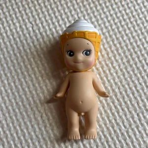 Ice Cream - Authentic Sonny Angel Sweets Series Mini Figure Kawaii Toy Gift Used - Bild 1 von 5