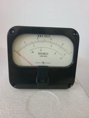 Vintage 0-1 R.M.S. VOLTS, -10...+2 DECIBÉIS medidor 1120-0005, feito nos EUA  - Imagem 1 de 4