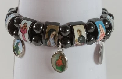 Pulsera elástica de hematita religiosa con dijes de icono cristiano cruz 6,5 pulgadas Foto 1 de 4